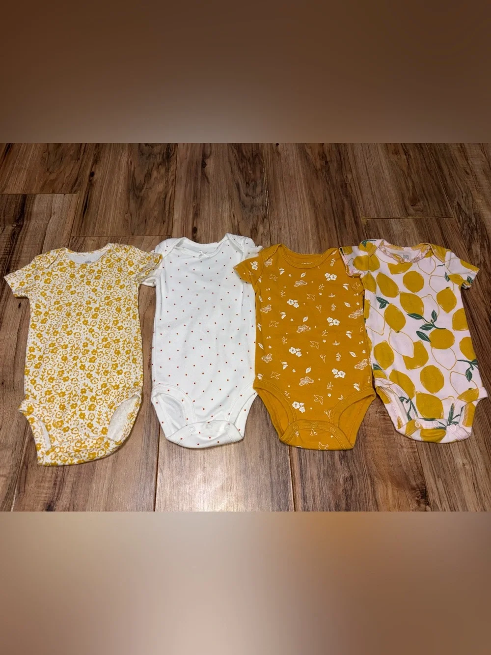 Carters 4 Piece Body Suit Bundle Yellow Floral Lemons Polka Dots 6M Girls
